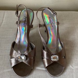 Jacqueline Ferrar Chromatic Silver Sling back satin heels.